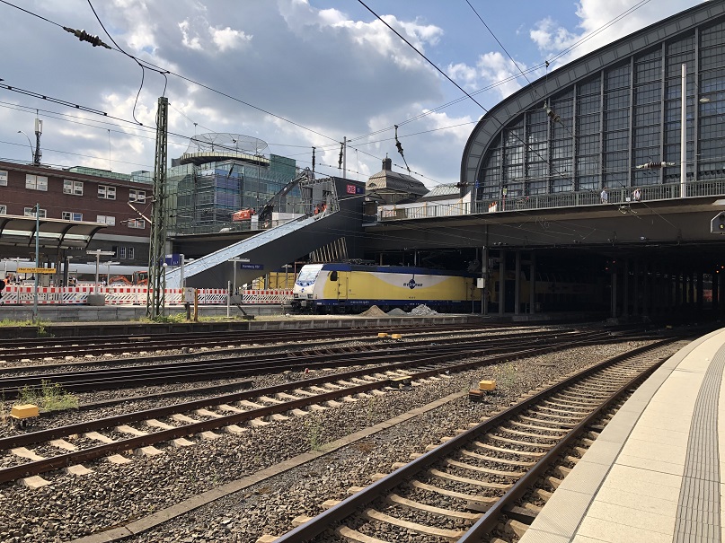 Read more about the article Bahnsteigzugänge Hamburger Hauptbahnhof
