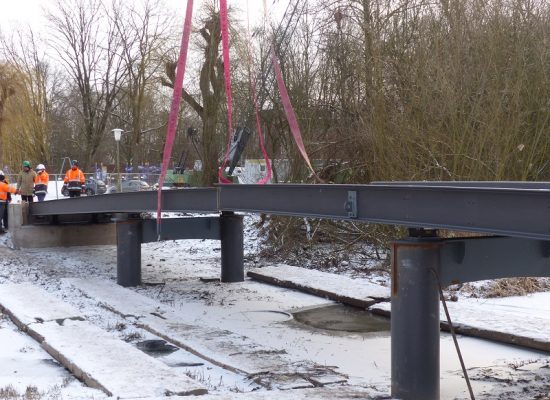 Brücke Wehrdeich/Kampbille Einhub